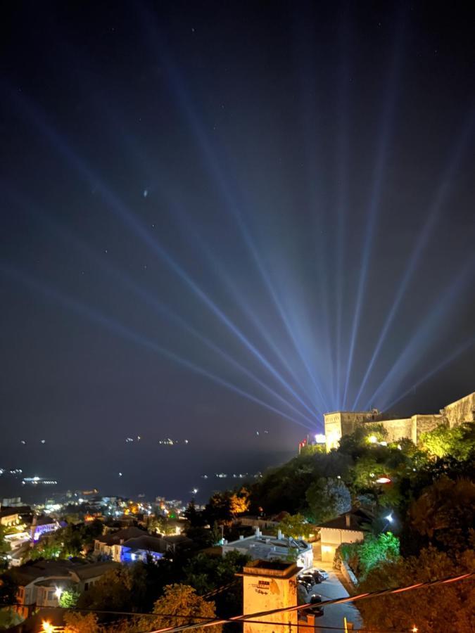 Hotel With Castle View Gjirokaster Exterior photo