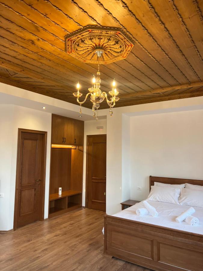Hotel With Castle View Gjirokaster Exterior photo