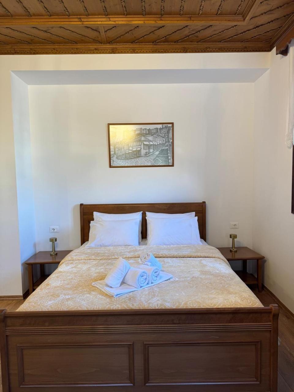 Hotel With Castle View Gjirokaster Exterior photo