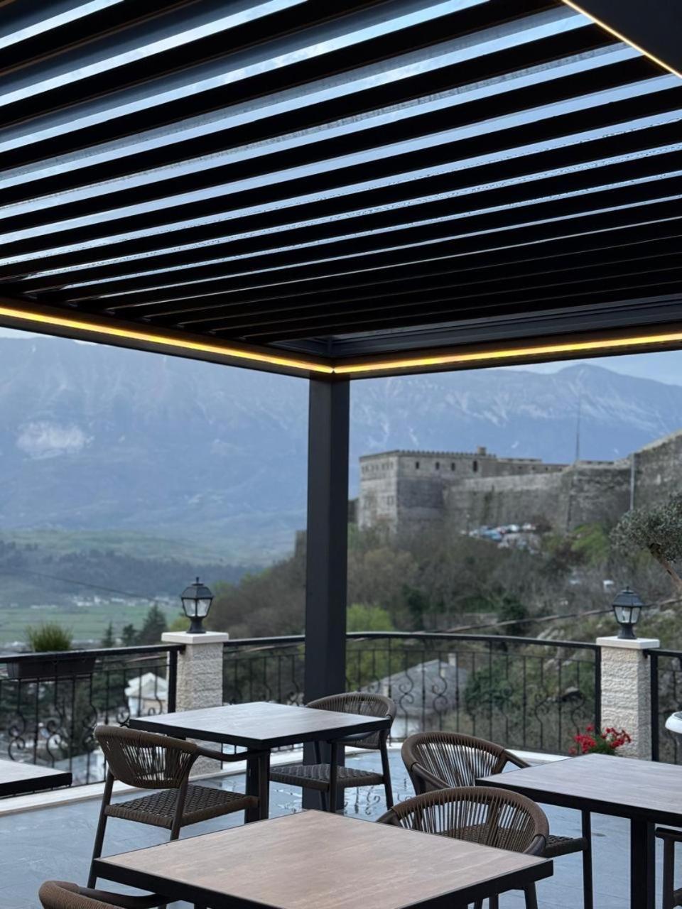Hotel With Castle View Gjirokaster Exterior photo